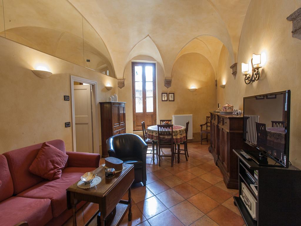 Apartment Residenza Gabrielli Sarteano Δωμάτιο φωτογραφία
