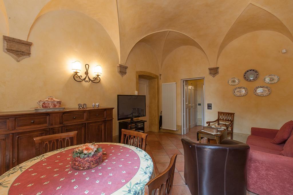 Apartment Residenza Gabrielli Sarteano Δωμάτιο φωτογραφία