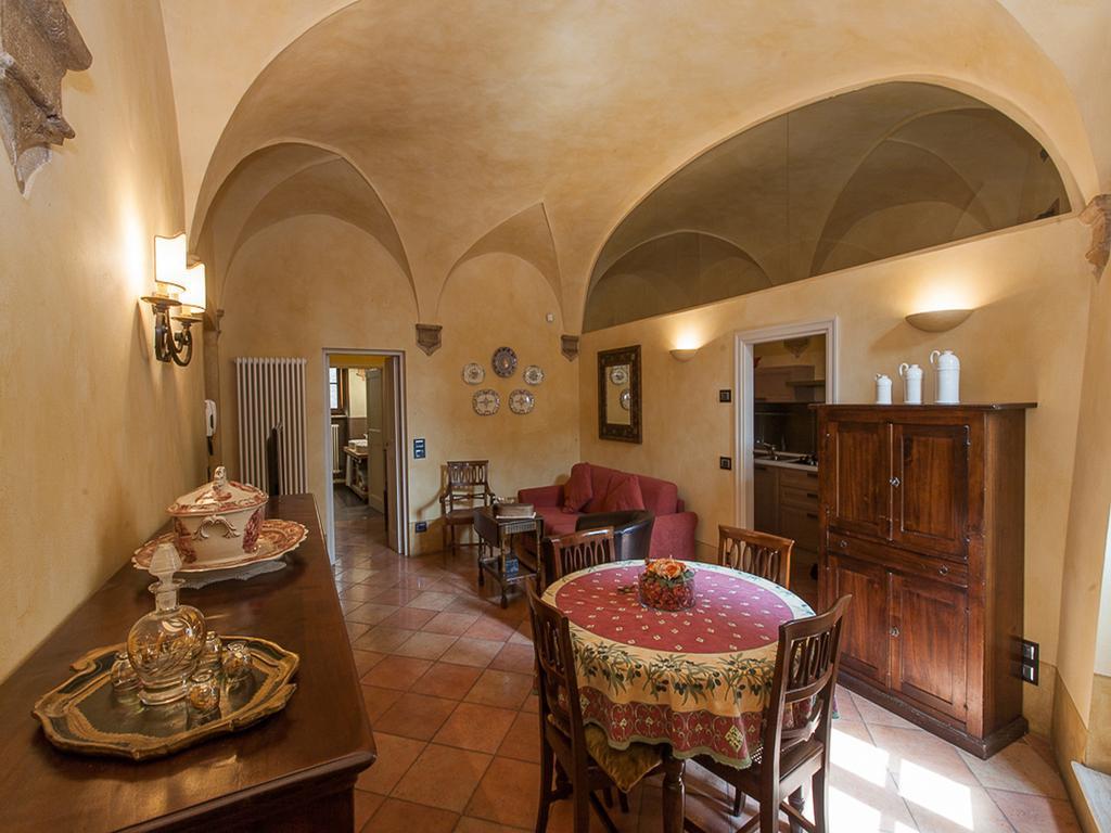 Apartment Residenza Gabrielli Sarteano Δωμάτιο φωτογραφία
